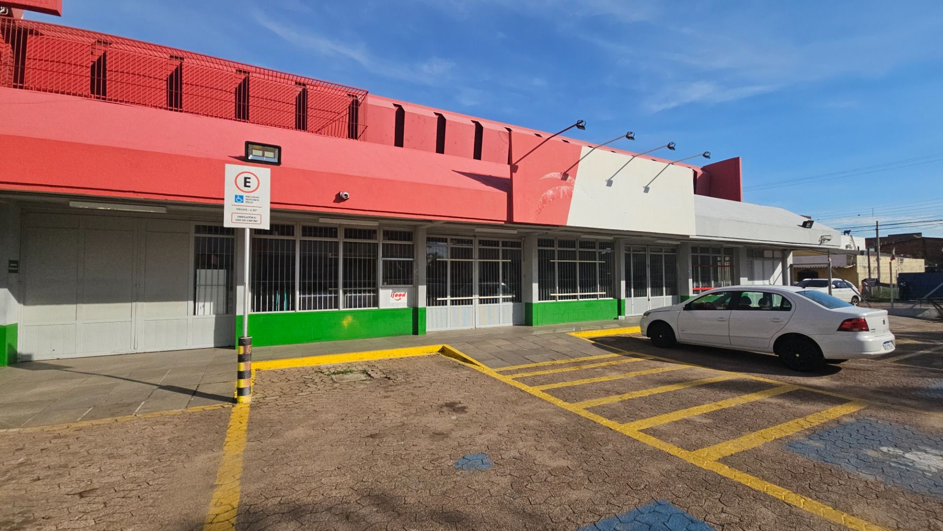 Loja com para aluguel, 5.761m² - Centro - Canoas: 