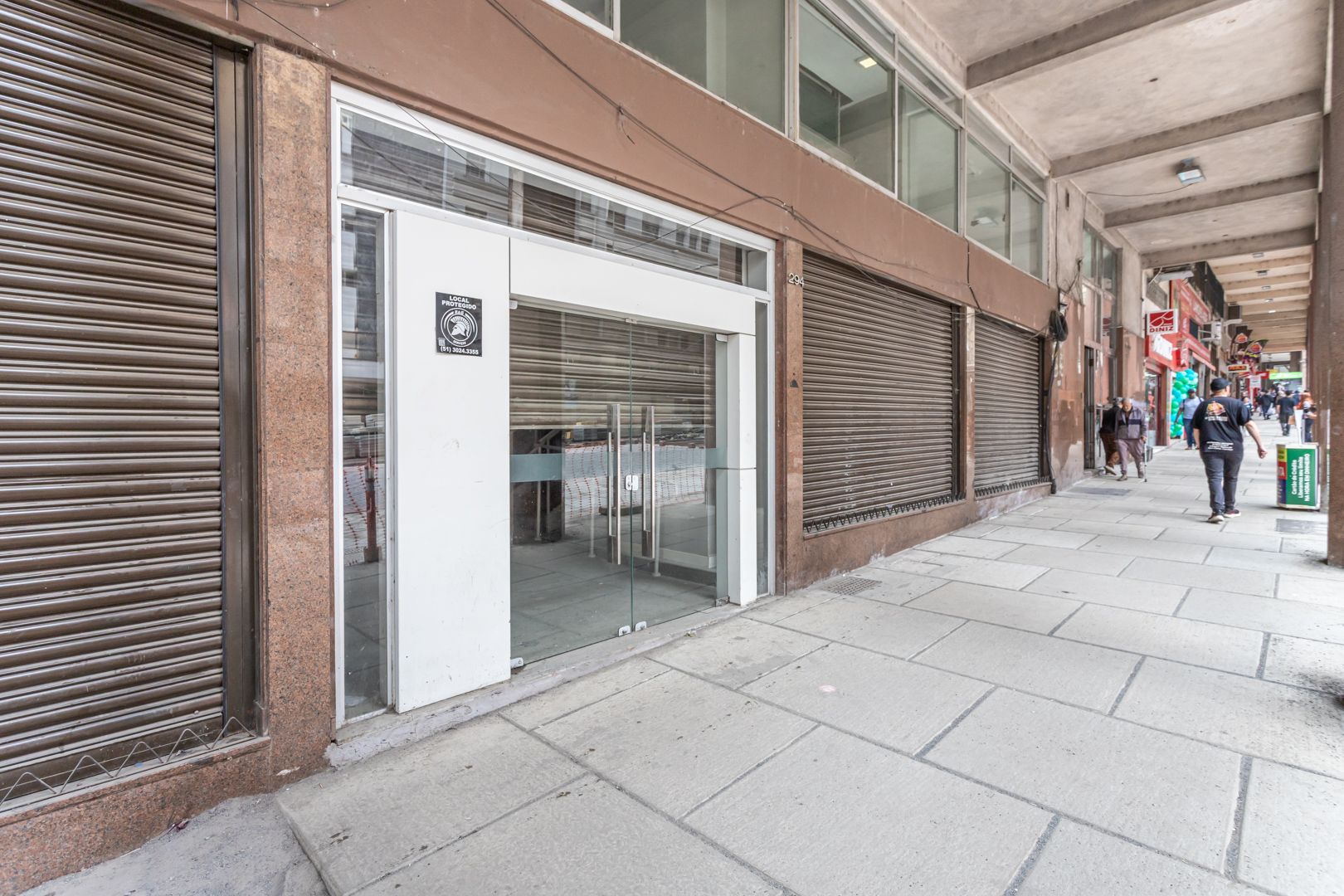 Loja com para aluguel, 840m² - Centro - Porto Alegre: 