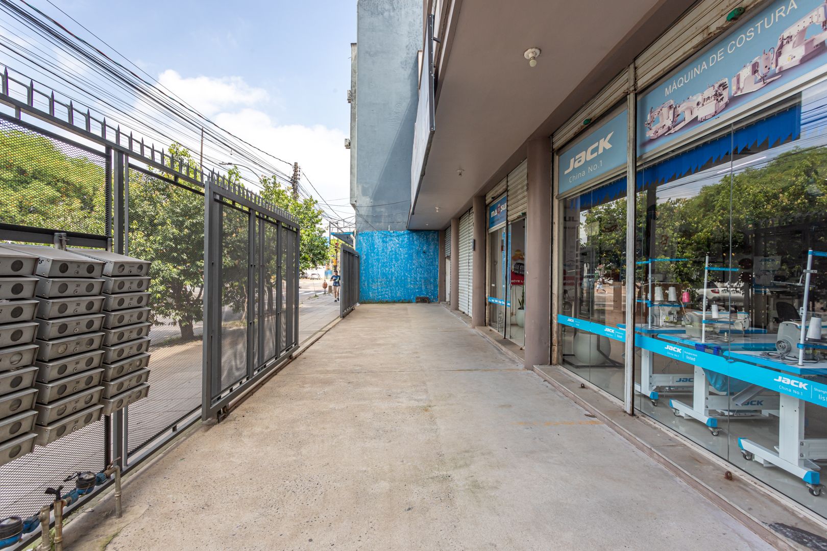 Loja com para aluguel, 260m² - Navegantes - Porto Alegre: 