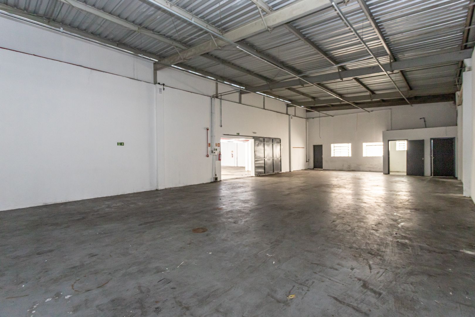 Loja com para aluguel, 721m² - Petrópolis - Porto Alegre: 