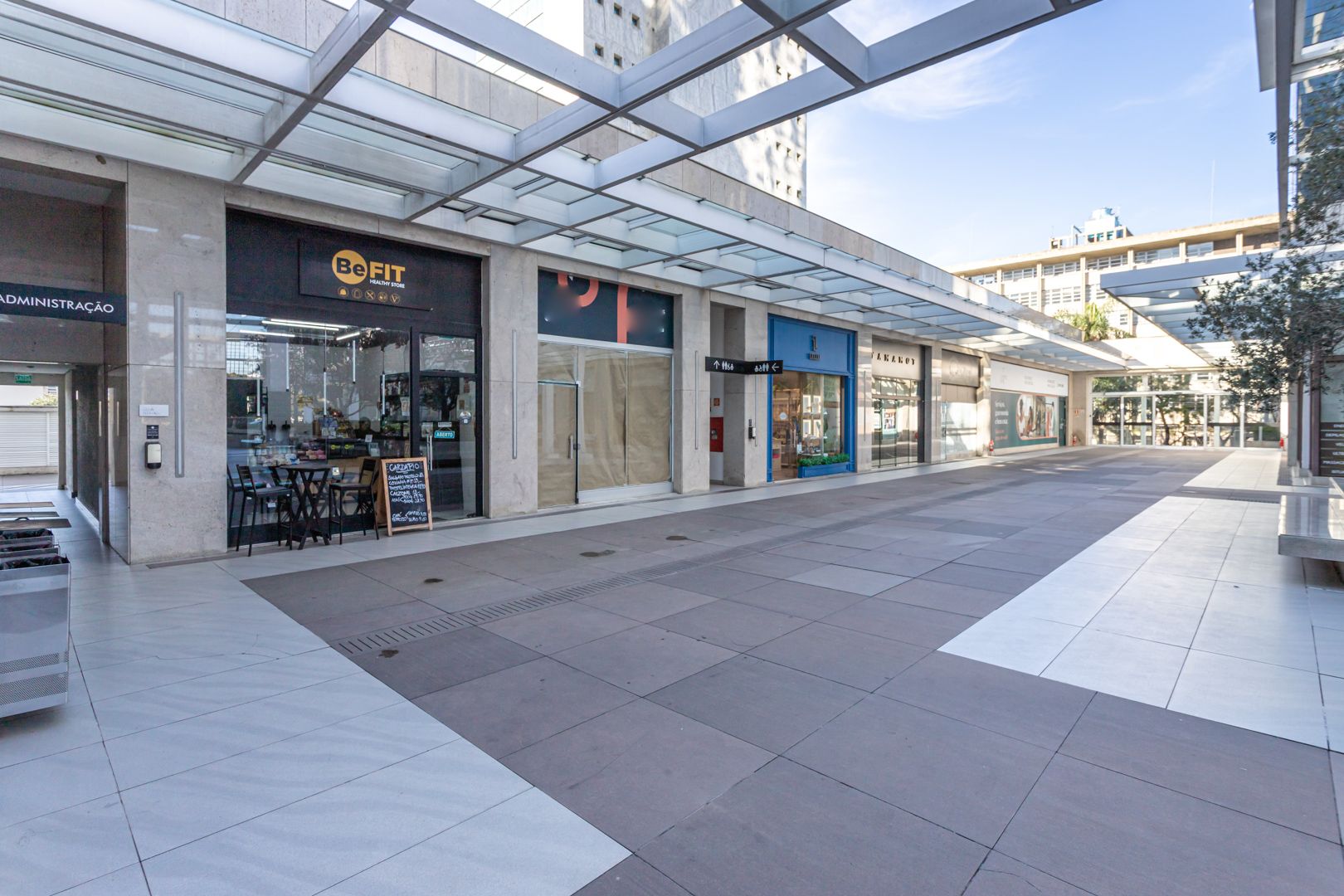 Loja com para aluguel, 26m² - Praia de Belas - Porto Alegre: 