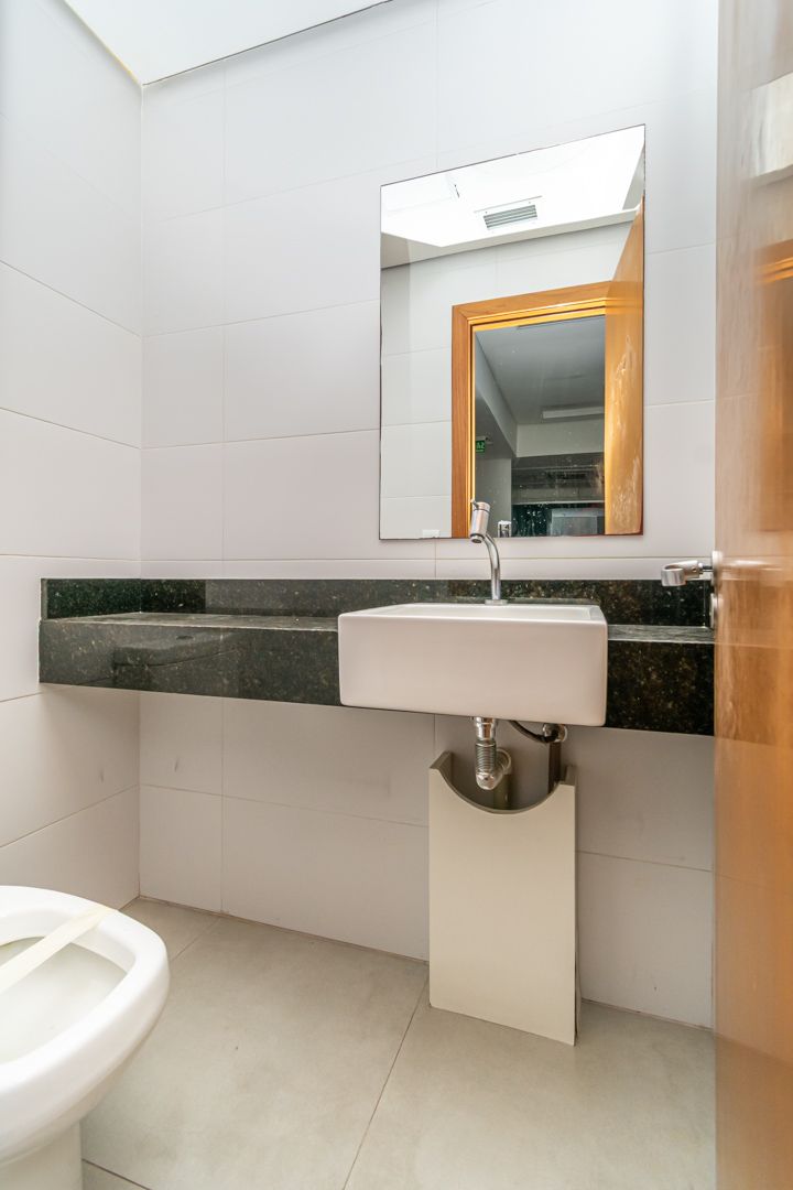 Loja com para aluguel, 183m² - Praia de Belas - Porto Alegre: 