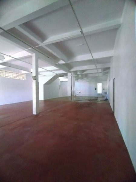 Loja com para aluguel, 200m² - Medianeira - Porto Alegre: 
