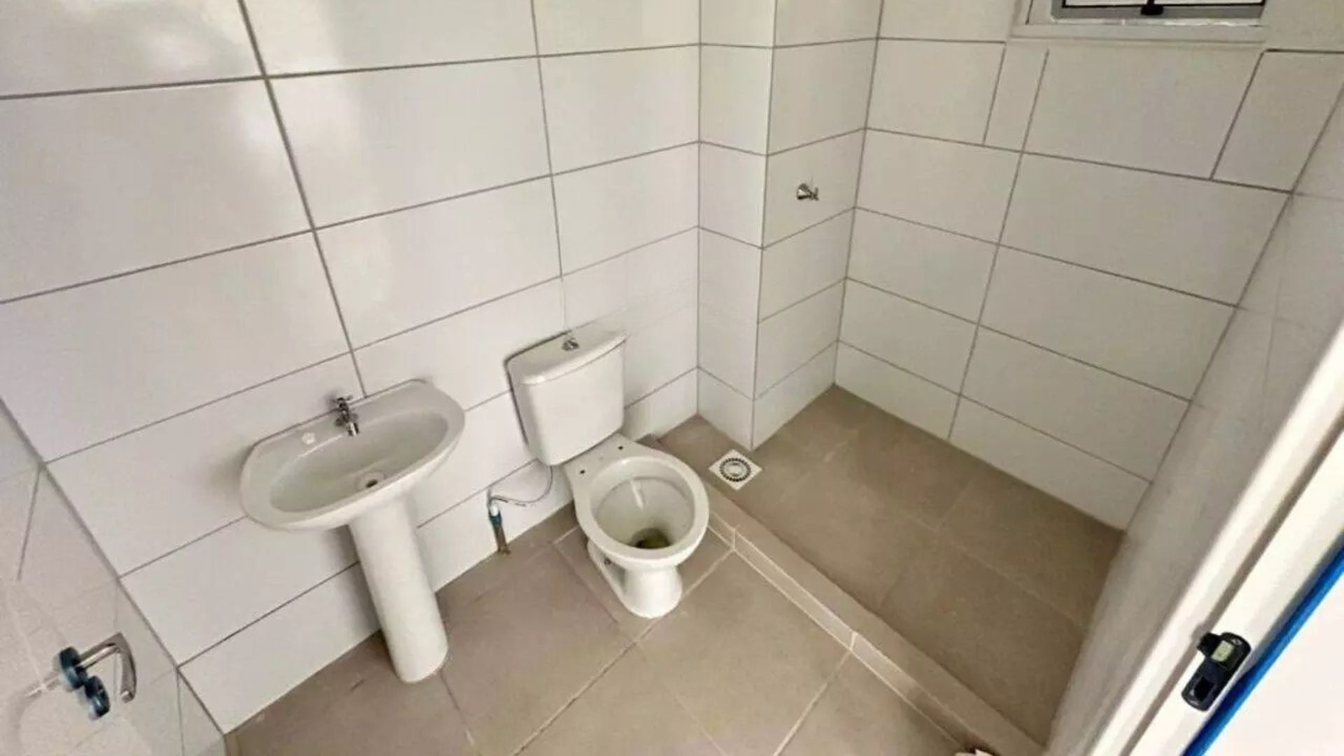 Apartamento com 2 quartos para aluguel, 56,4m² - Cadiz - Gravataí: 