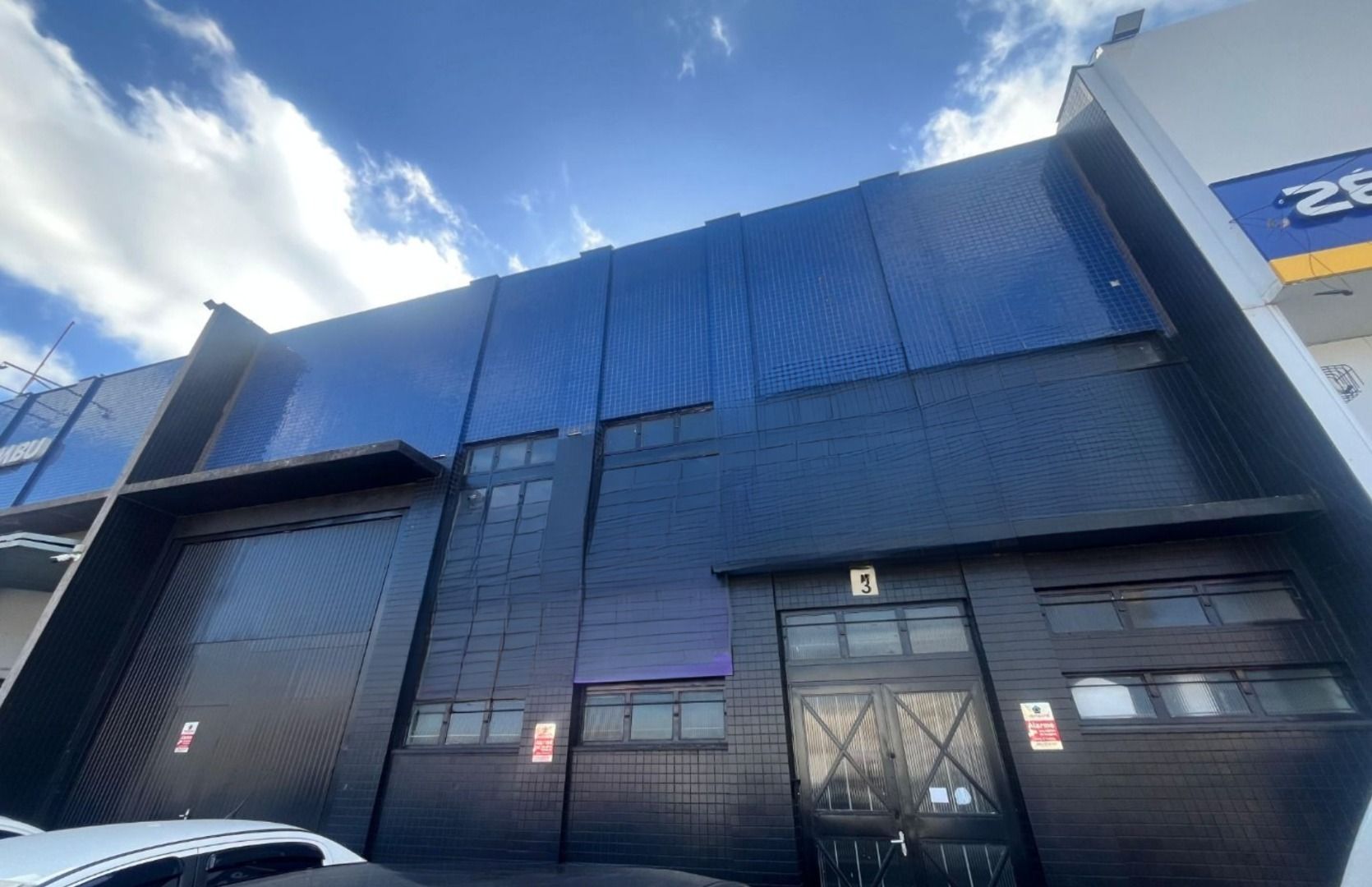 Pavilhão/Galpão/Depósito/Armazém com para aluguel, 750m² - Jardim Lindóia - Porto Alegre: 