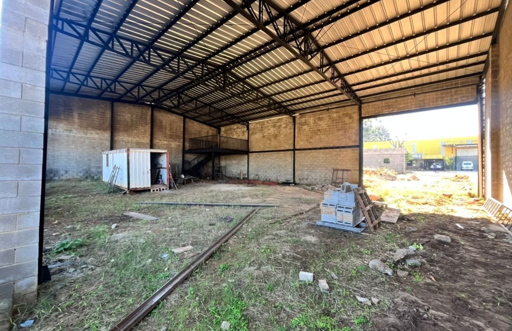 Pavilhão/Galpão/Depósito/Armazém com para aluguel, 400m² - Santo Antônio - Gravataí: 