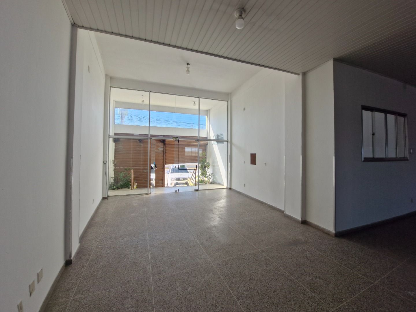 Prédio com para aluguel, 1.500m² - Parque Florido - Gravataí: 