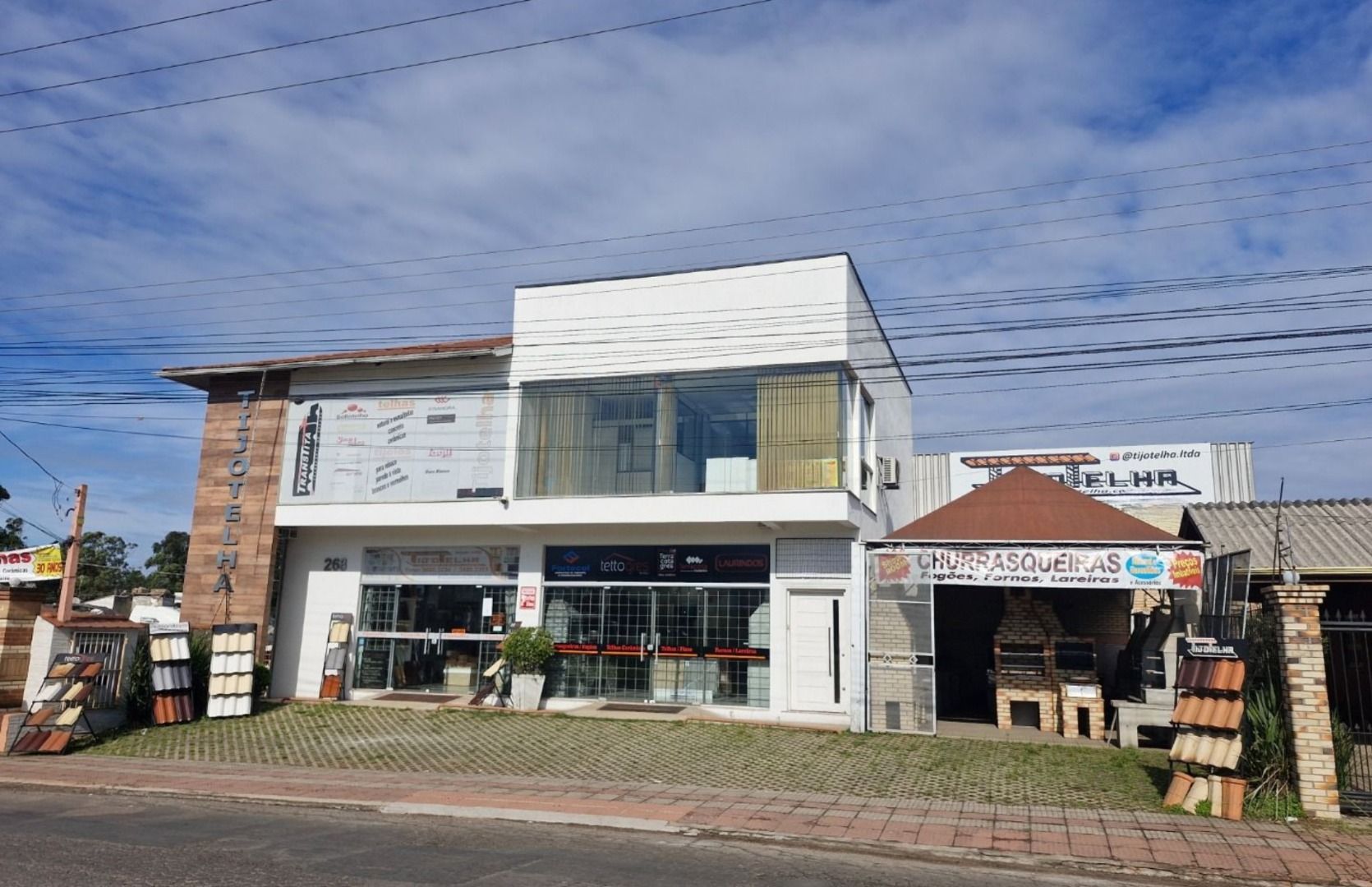 Sala/Conjunto Comercial com para aluguel, 50m² - Parque dos Eucalíptos - Gravataí: 