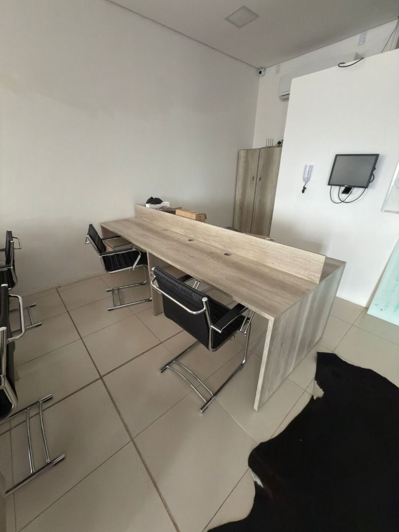 Sala/Conjunto Comercial com para aluguel, 50m² - Centro - Gravataí: 