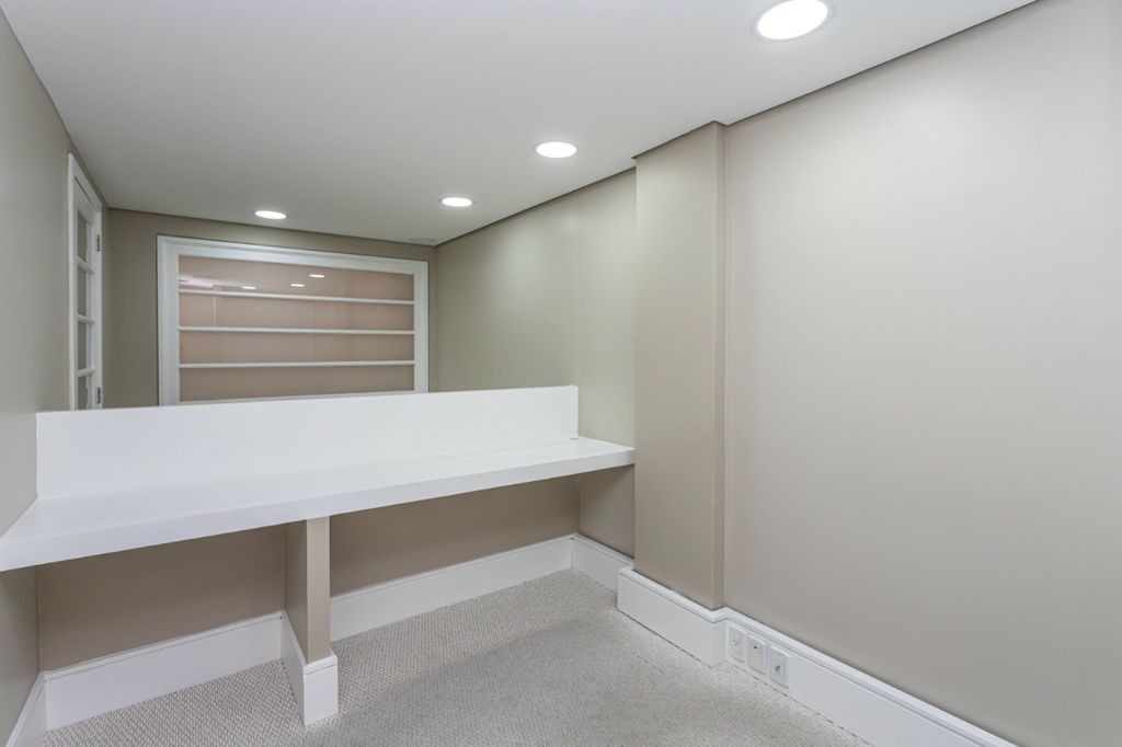 Sala/Conjunto Comercial com para aluguel, 82,62m² - Moinhos de Vento - Porto Alegre: 