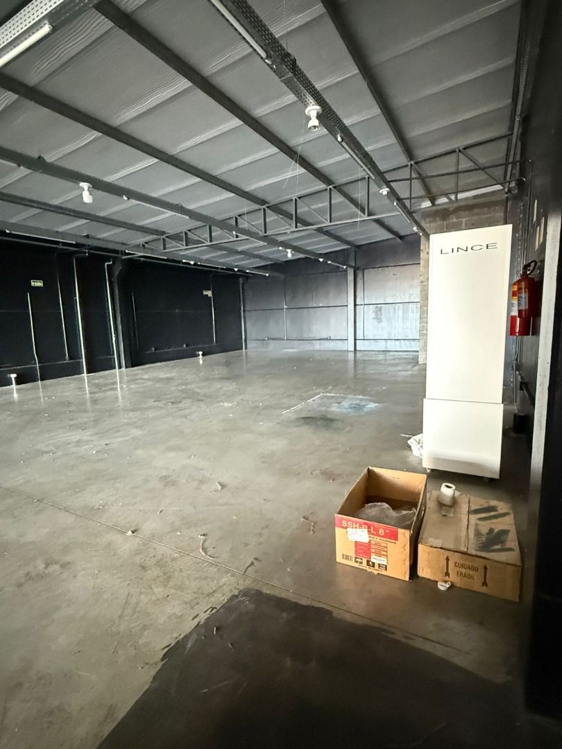 Sala/Conjunto Comercial com para aluguel, 228,26m² - Morada do Vale I - Gravataí: 