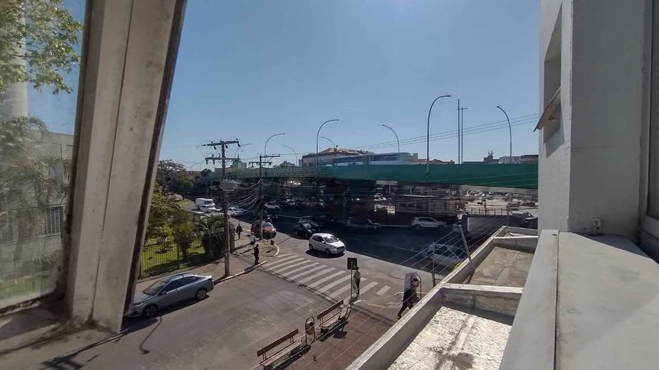 Sala/Conjunto Comercial com para aluguel, 20m² - Passo Da Areia - Porto Alegre: 