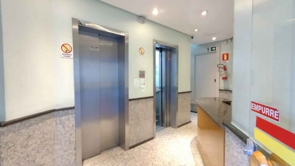 Sala/Conjunto Comercial com para aluguel, 20m² - Passo Da Areia - Porto Alegre: 