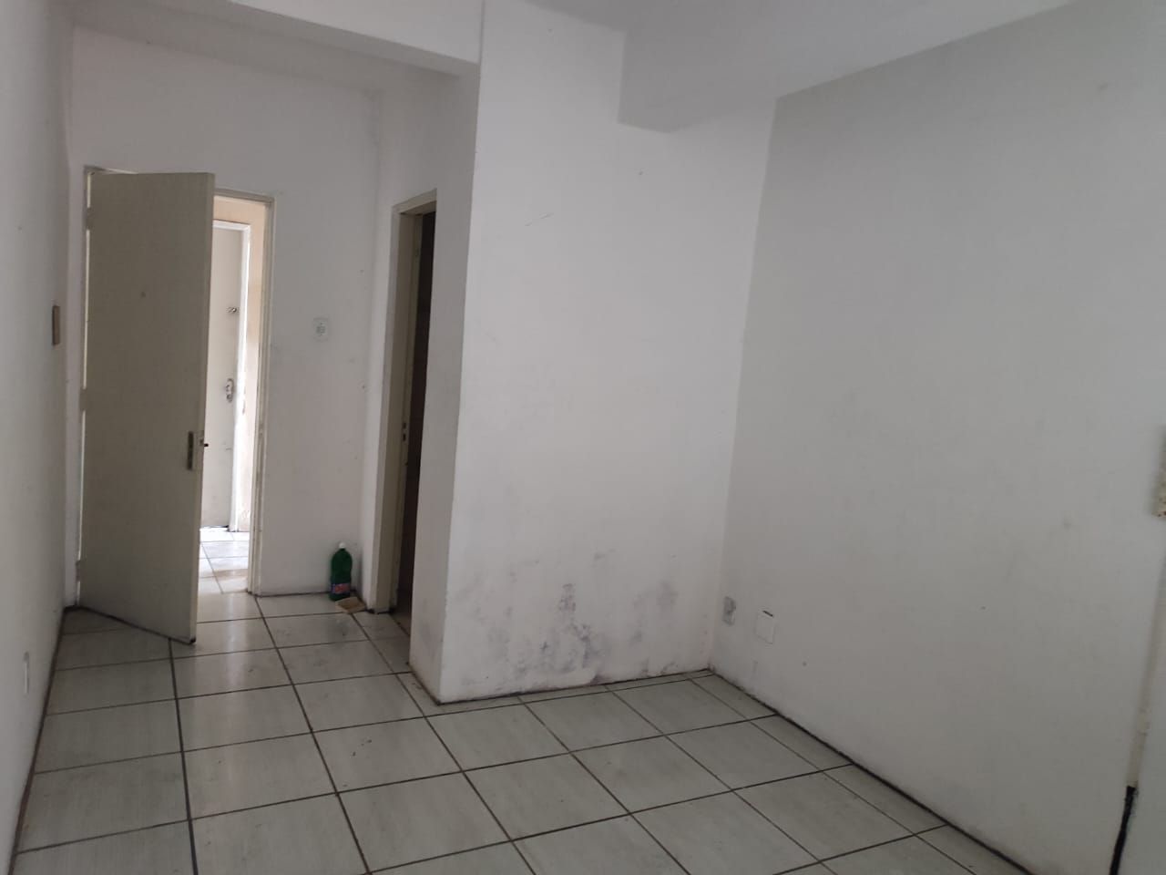 Sala/Conjunto Comercial com para aluguel, 17m² - Barnabé - Gravataí: 