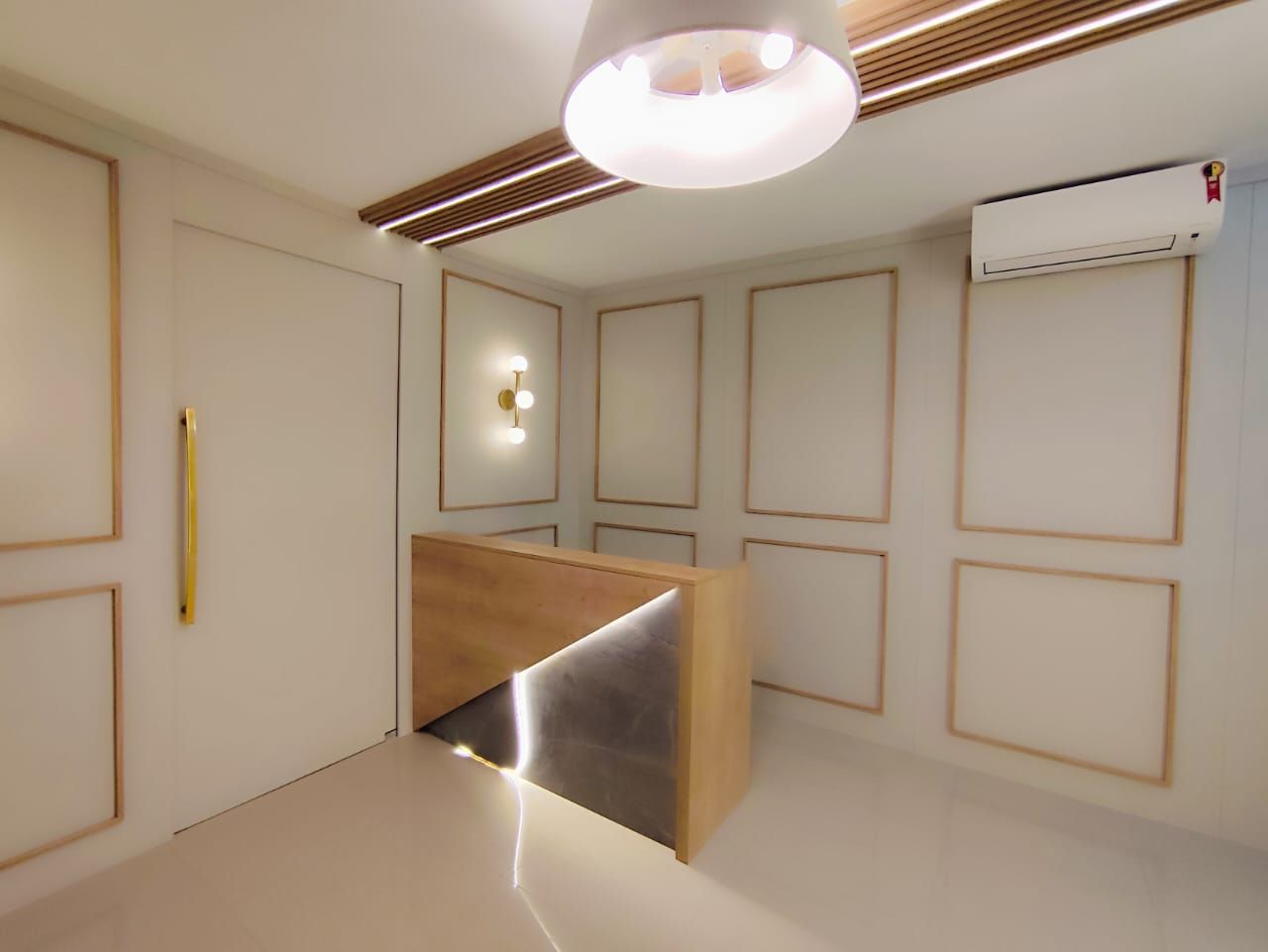 Sala/Conjunto Comercial com para aluguel, 90m² - Belém Novo - Porto Alegre: 