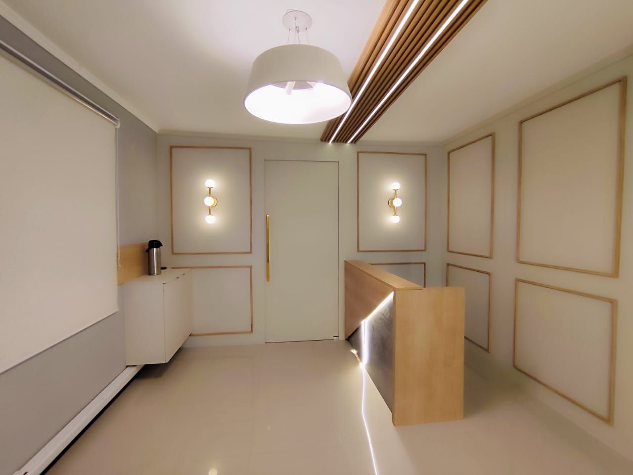 Sala/Conjunto Comercial com para aluguel, 90m² - Belém Novo - Porto Alegre: 