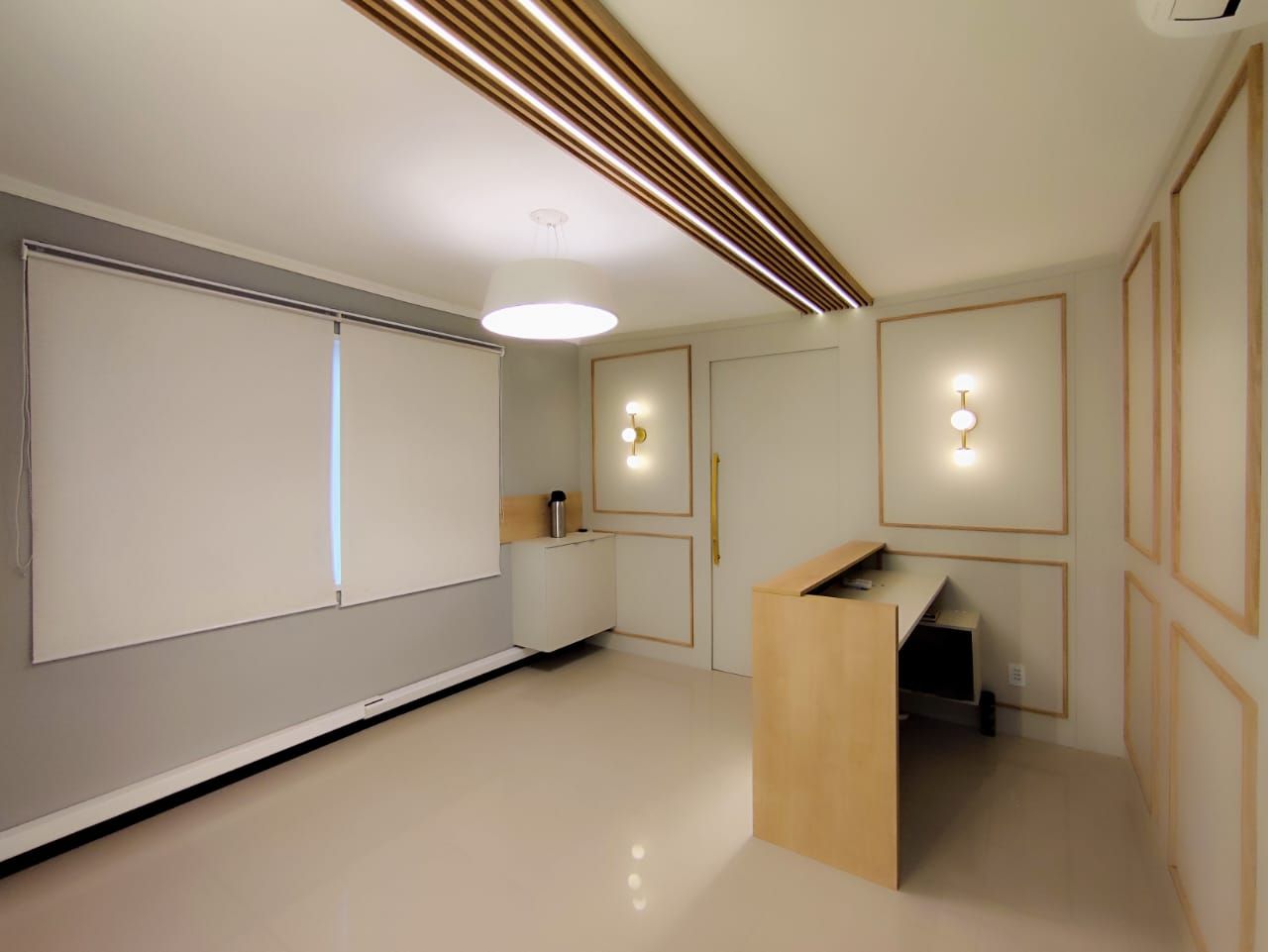 Sala/Conjunto Comercial com para aluguel, 90m² - Belém Novo - Porto Alegre: 