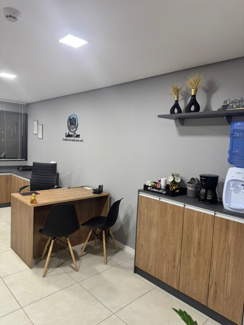 Sala/Conjunto Comercial com para aluguel, 33,59m² - Teresópolis - Porto Alegre: 
