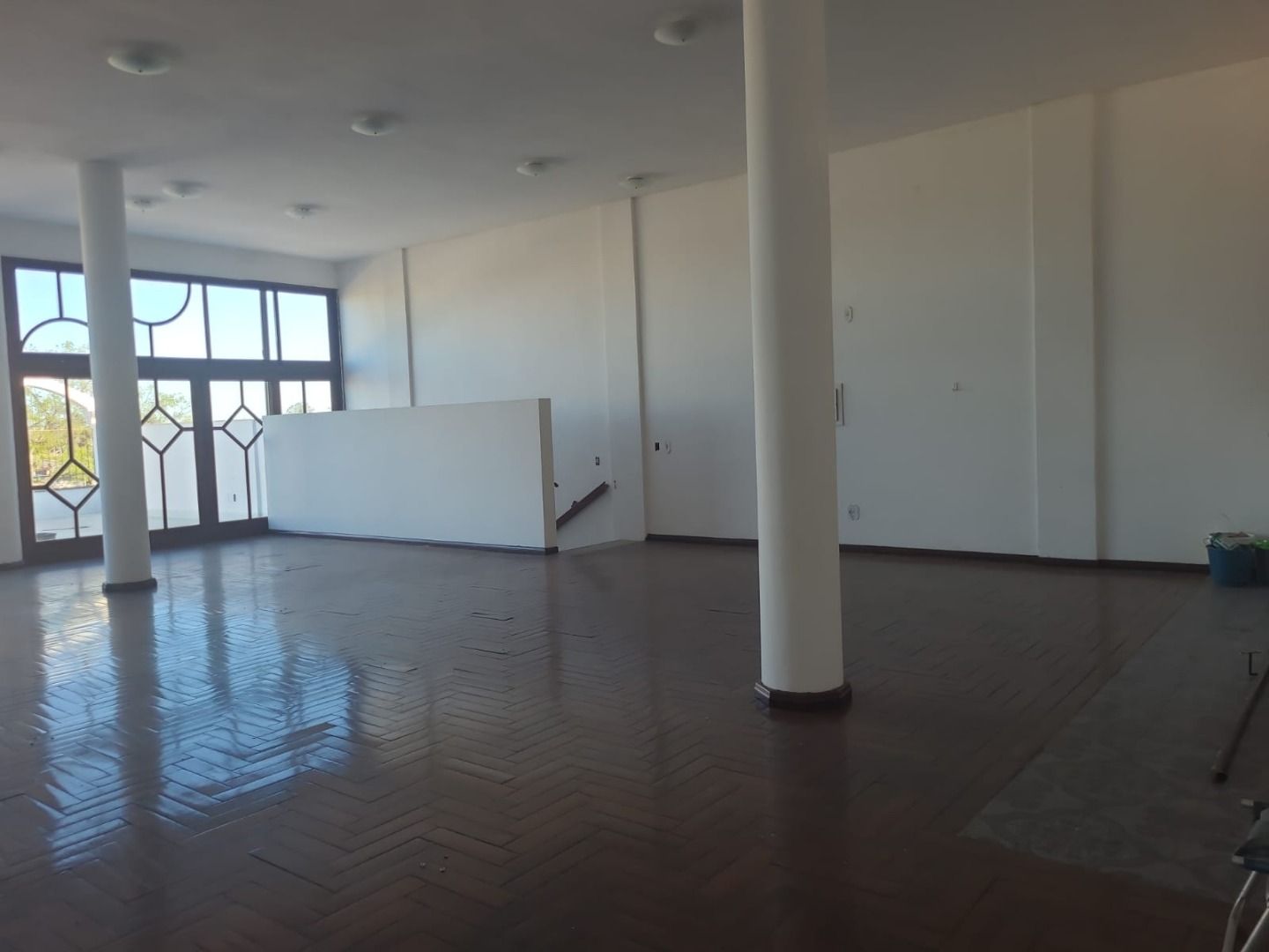 Sala/Conjunto Comercial com para aluguel, 200m² - Vila Santo Ângelo - Cachoeirinha: 
