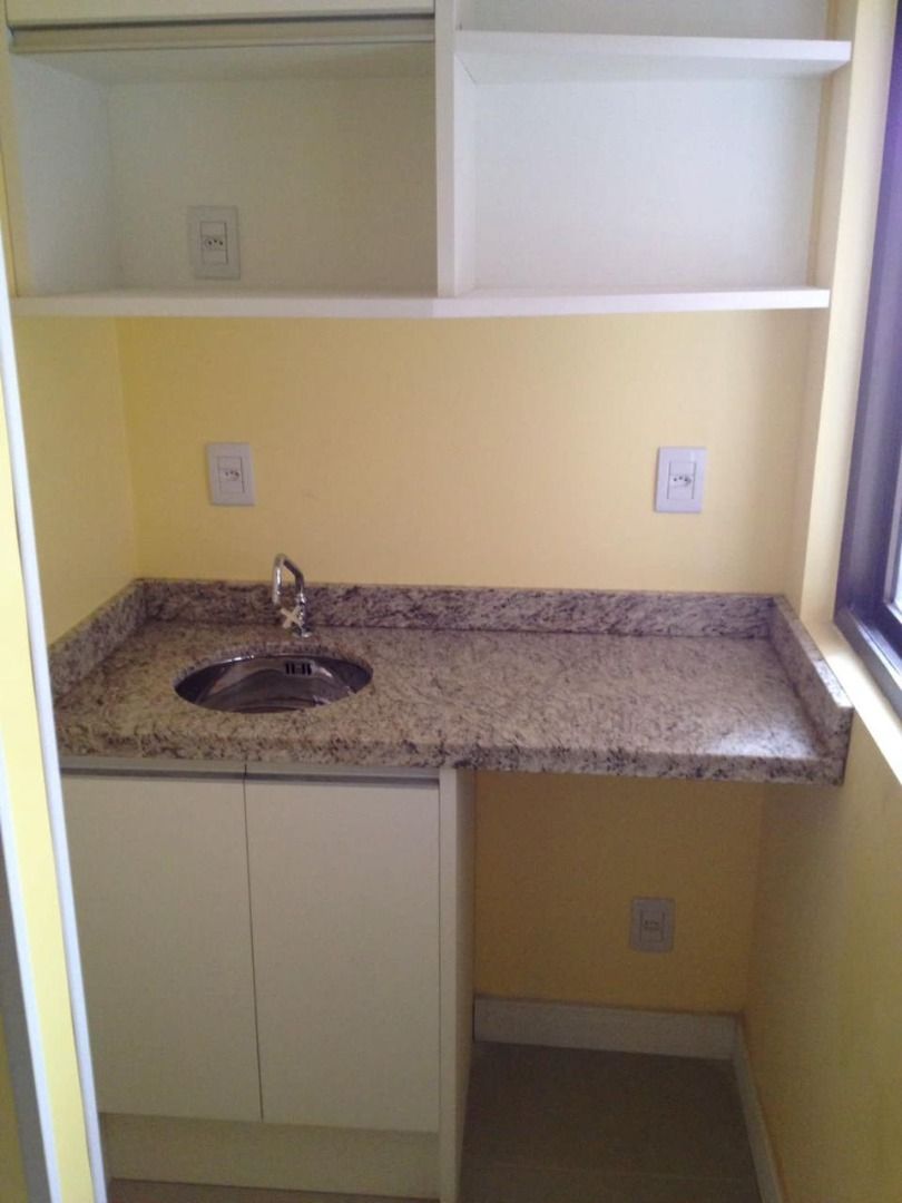 Sala/Conjunto Comercial com para aluguel, 45m² - Centro - Gravataí: 