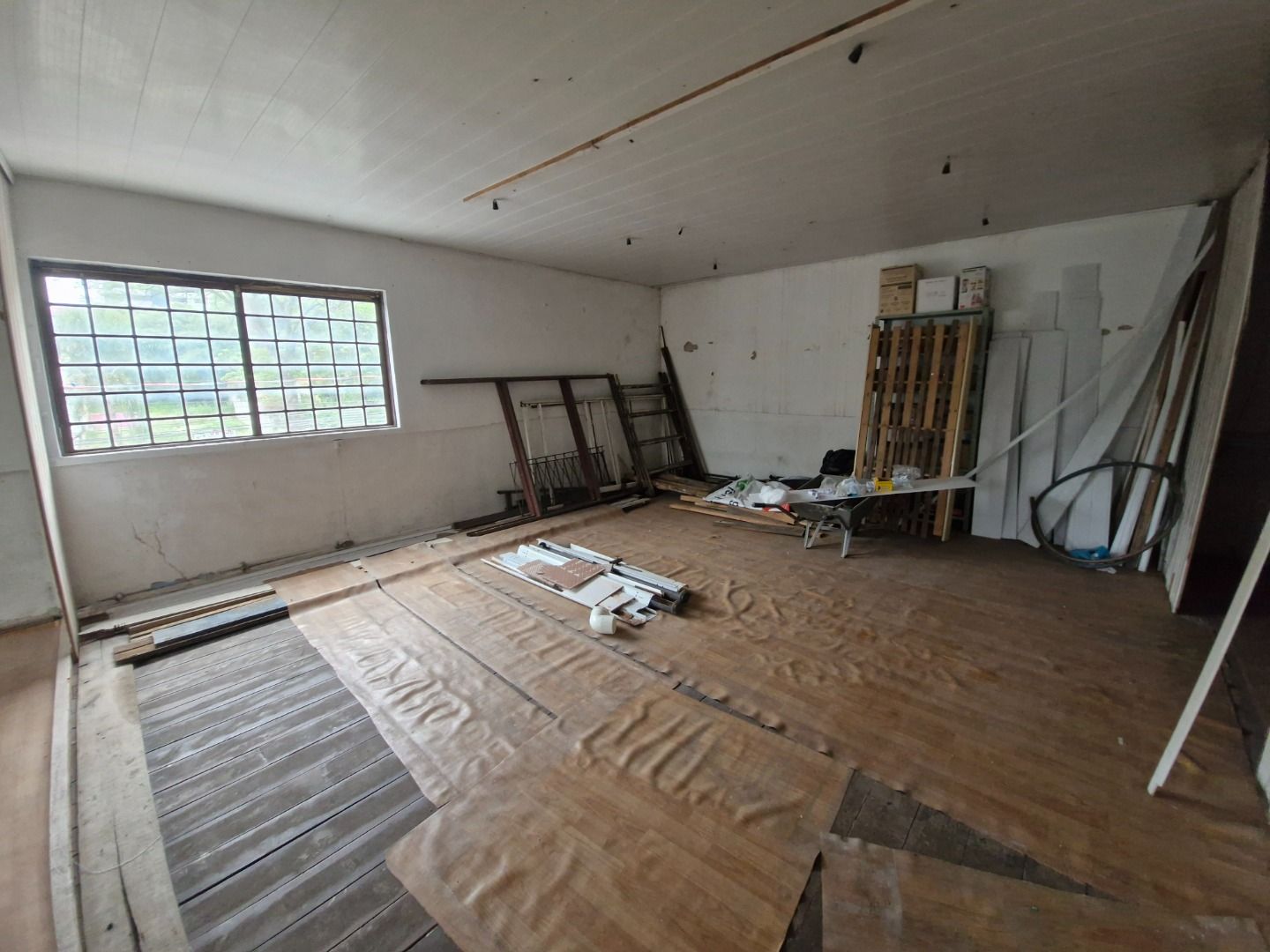 Sala/Conjunto Comercial com para aluguel, 60m² - Jardim Itu Sabará - Porto Alegre: 