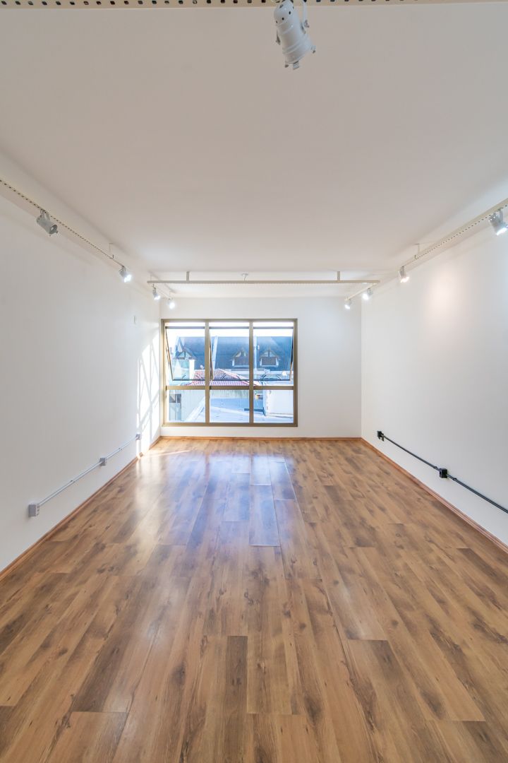 Sala/Conjunto Comercial com para aluguel, 30m² - Tristeza - Porto Alegre: 