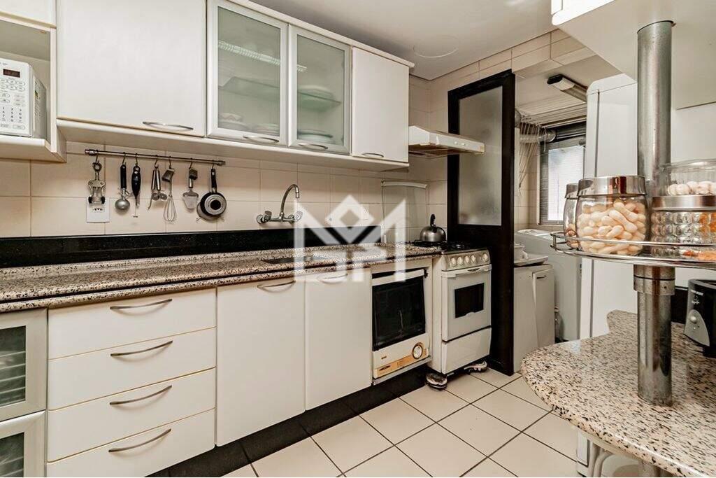 Apartamento com 2 quartos à venda, 68m² - São João - Porto Alegre: 