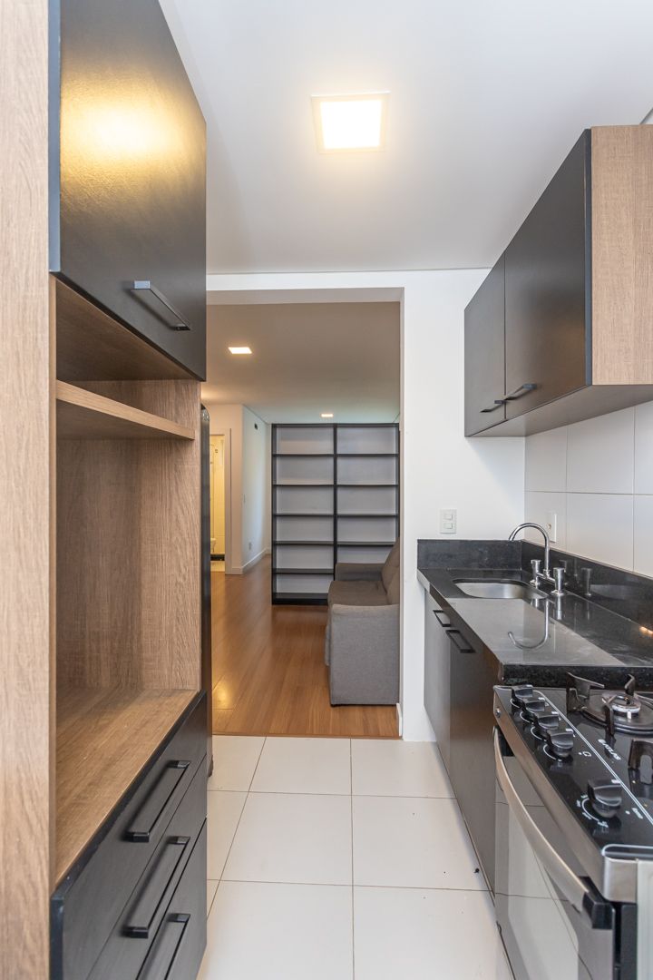 Studio/Loft/Kitnet com 1 quarto para aluguel, 37m² - Centro - Porto Alegre: 