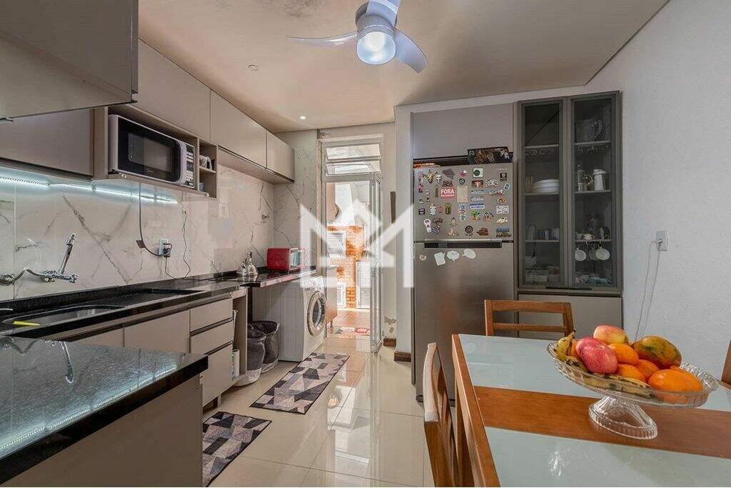 Apartamento com 3 quartos à venda, 107m² - Floresta - Porto Alegre: 