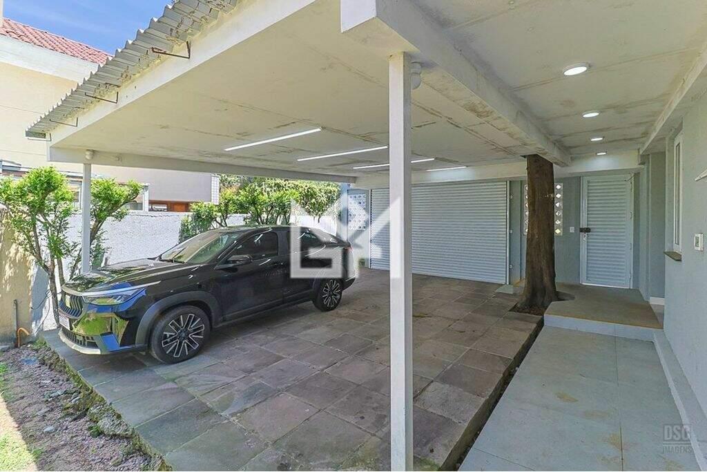 Casa com 5 quartos à venda, 300m² - Ipanema - Porto Alegre: 
