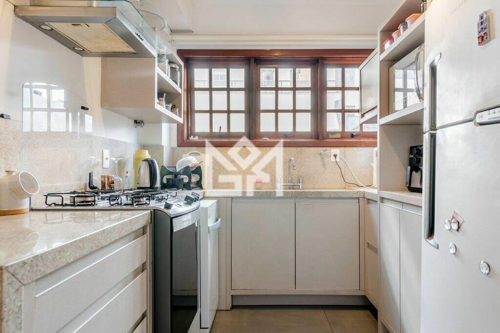 Apartamento com 3 quartos à venda, 261m² - Rio Branco - Porto Alegre: 