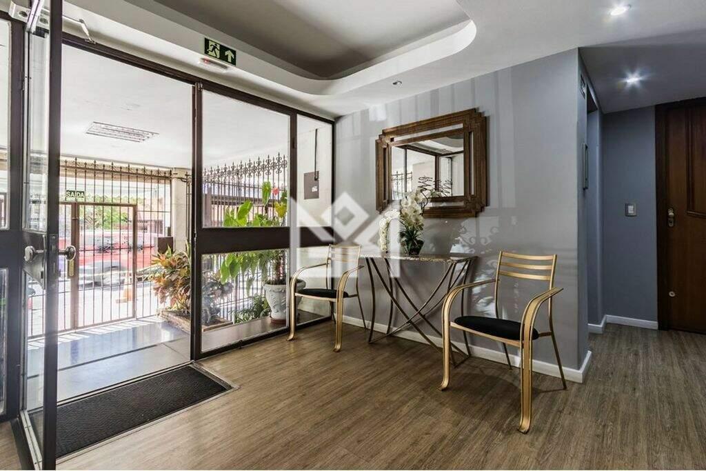 Apartamento com 2 quartos à venda, 70m² - Moinhos de Vento - Porto Alegre: 