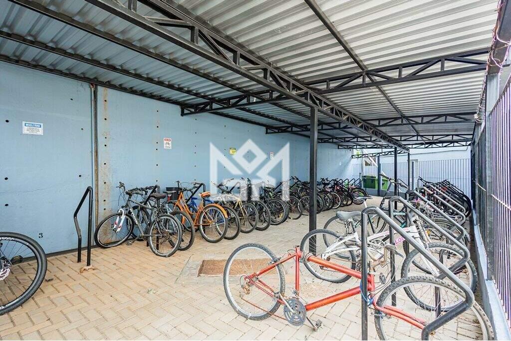 Apartamento com 1 quarto à venda, 38m² - Santo Antônio - Porto Alegre: 