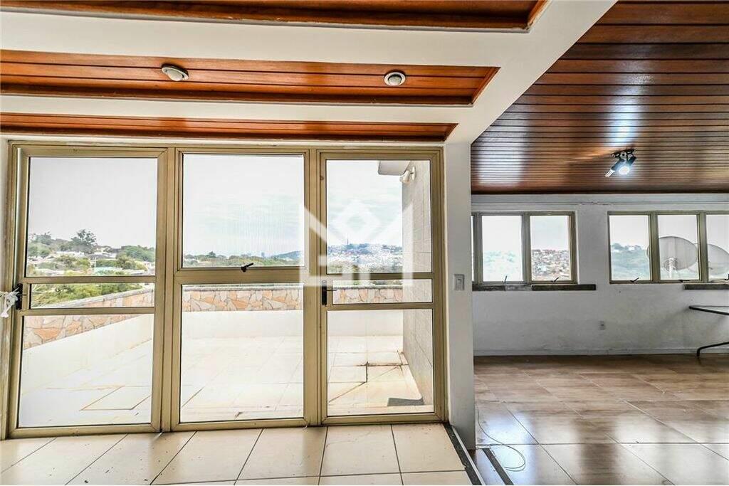 Cobertura com 3 quartos à venda, 152m² - Medianeira - Porto Alegre: 