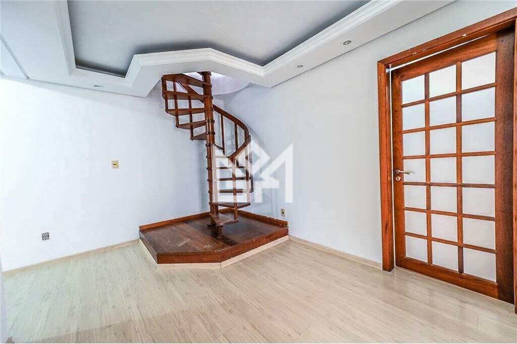 Cobertura com 3 quartos à venda, 152m² - Medianeira - Porto Alegre: 