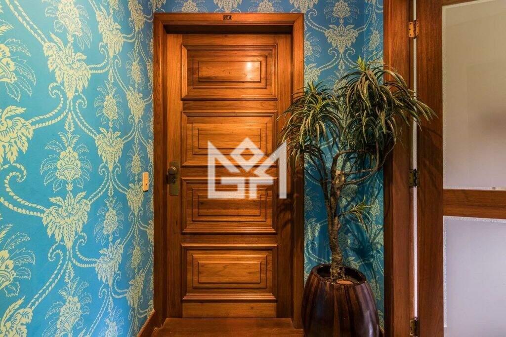 Apartamento com 3 quartos à venda, 244m² - Rio Branco - Porto Alegre: 