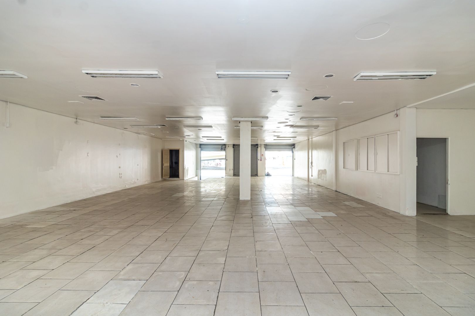 Loja com para aluguel, 294m² - Glória - Porto Alegre: 