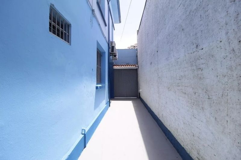 Casa com 3 quartos para aluguel, 220m² - Floresta - Porto Alegre: 