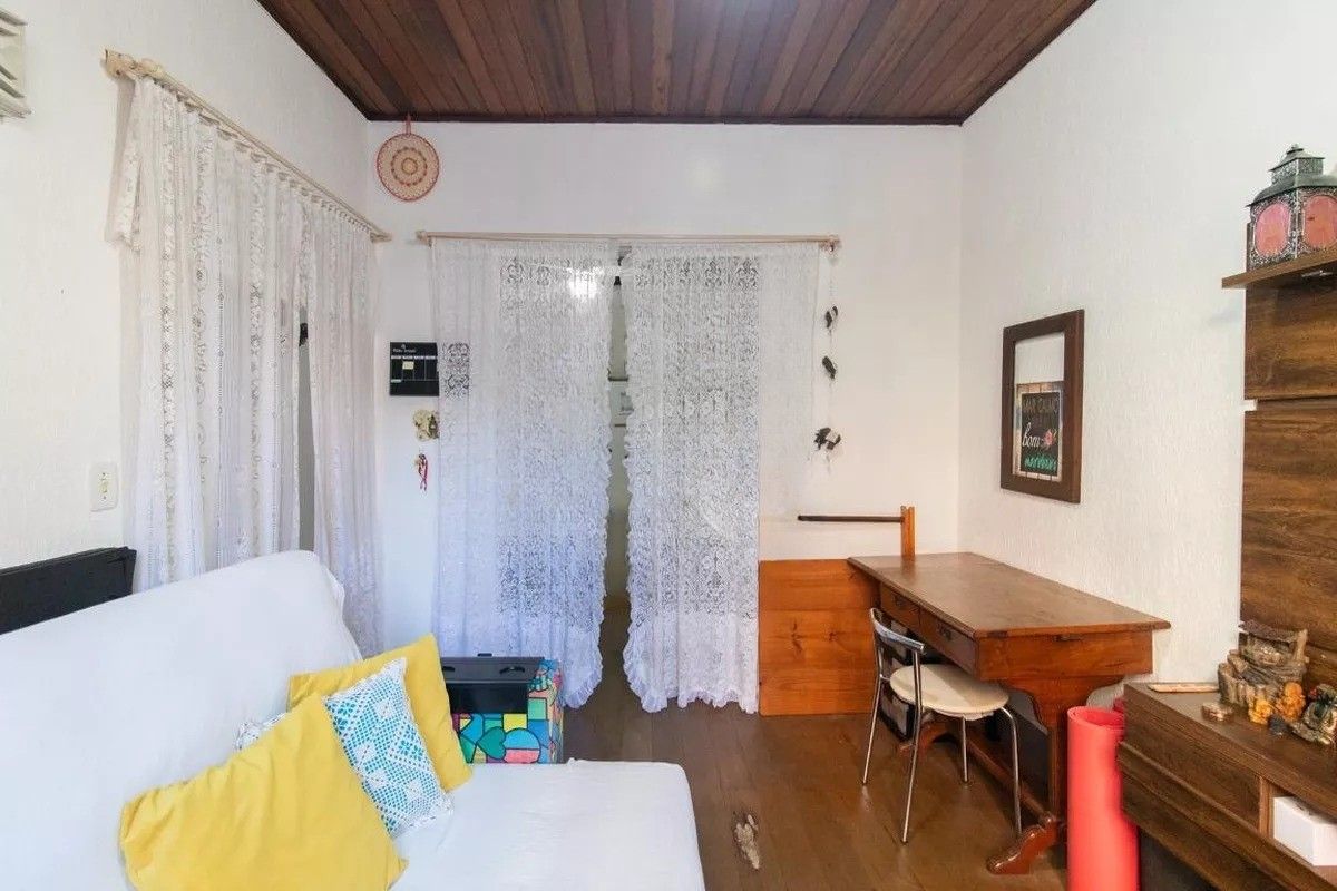 Casa com 4 quartos para aluguel, 180m² - Centro - Porto Alegre: 
