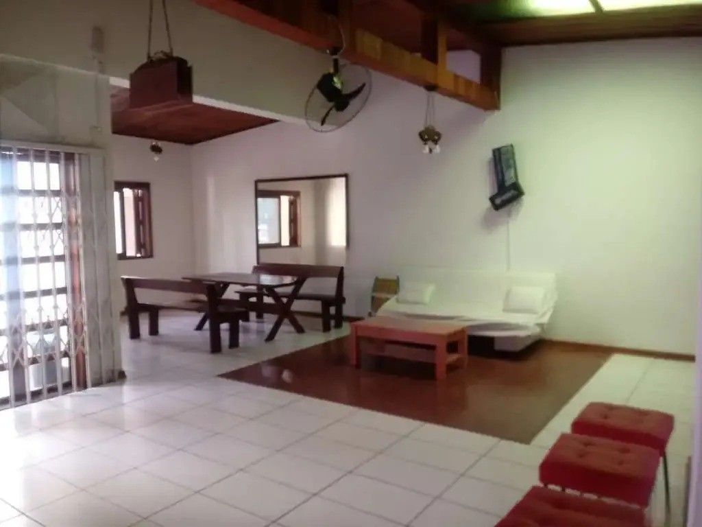 Casa com 6 quartos para aluguel, 250m² - Centro - Porto Alegre: 