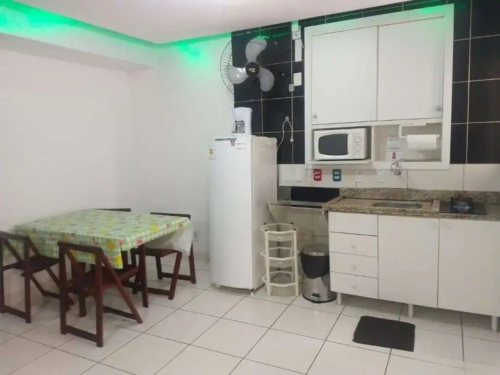 Casa com 6 quartos para aluguel, 250m² - Centro - Porto Alegre: 