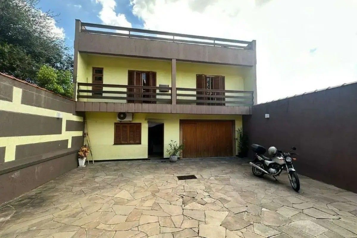 Casa com 4 quartos para aluguel, 299m² - Jardim Floresta - Porto Alegre: 