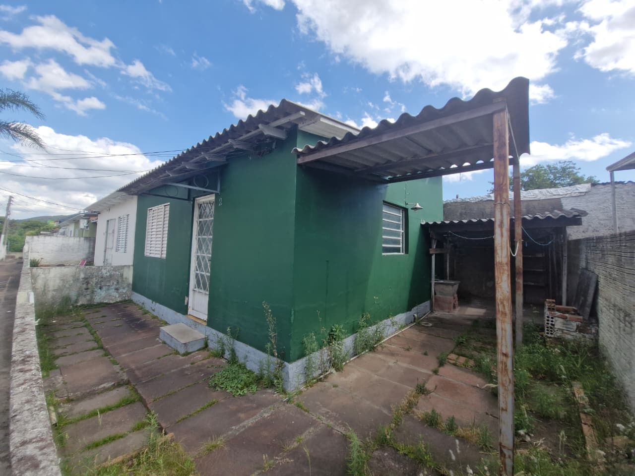 Casa com 2 quartos para aluguel, 78m² - Medianeira - Porto Alegre: 