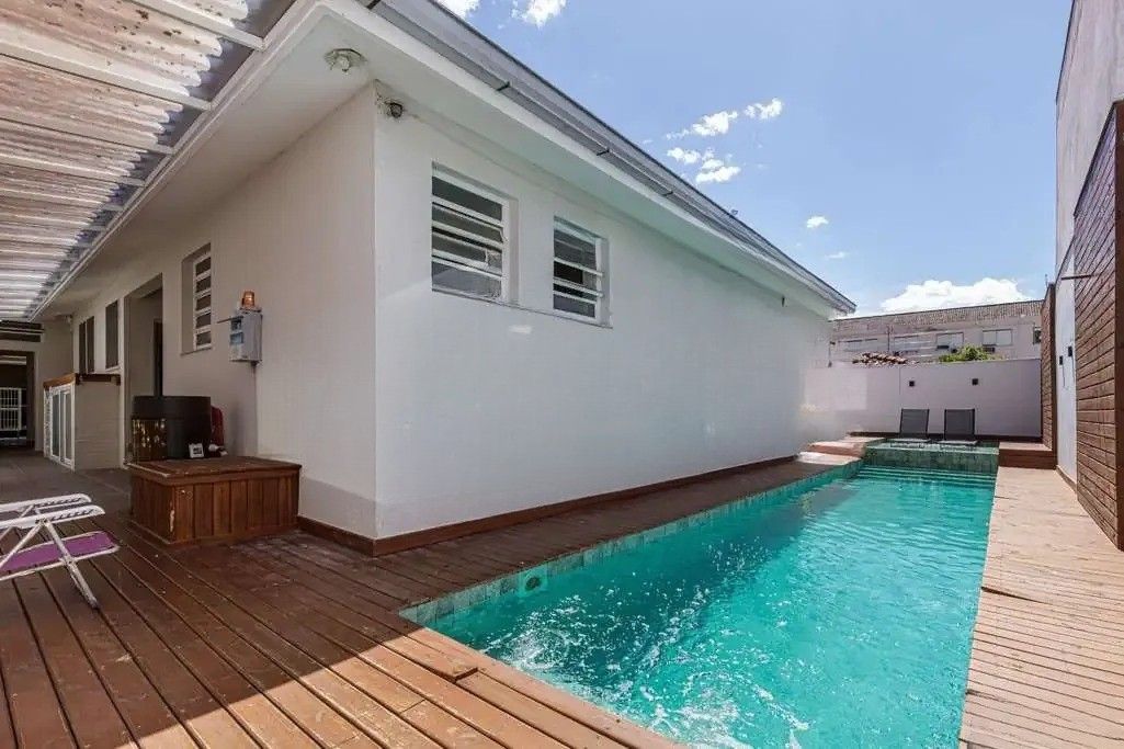 Casa com 3 quartos para aluguel, 250m² - Jardim Lindóia - Porto Alegre: 
