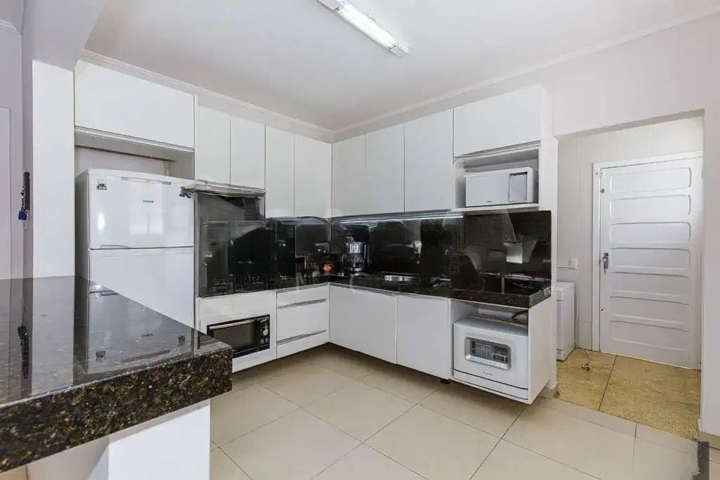 Casa com 3 quartos para aluguel, 250m² - Jardim Lindóia - Porto Alegre: 