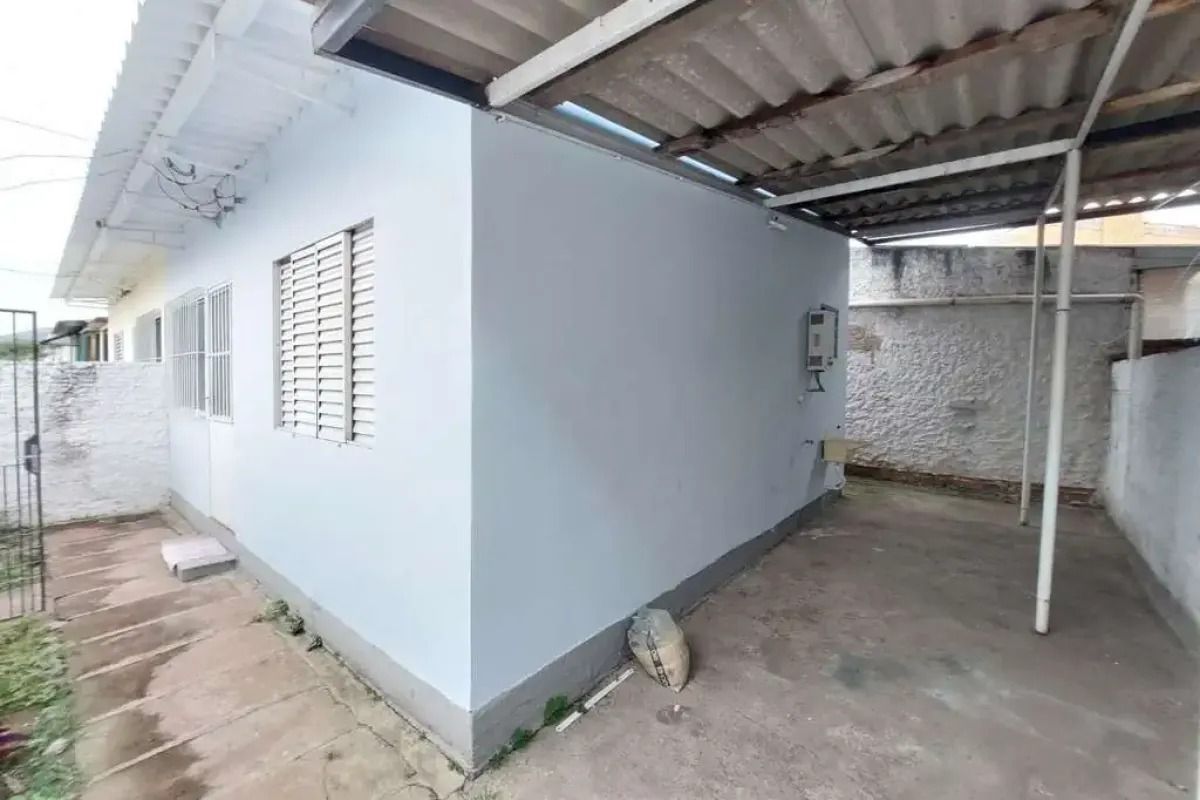 Casa com 1 quarto para aluguel, 78m² - Medianeira - Porto Alegre: 