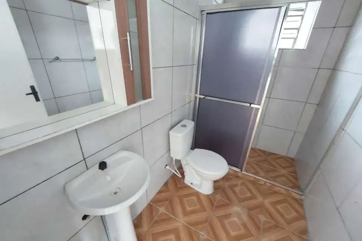 Casa com 1 quarto para aluguel, 78m² - Medianeira - Porto Alegre: 