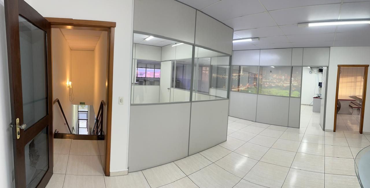 Loja com para aluguel, 571m² - Sarandi - Porto Alegre: 