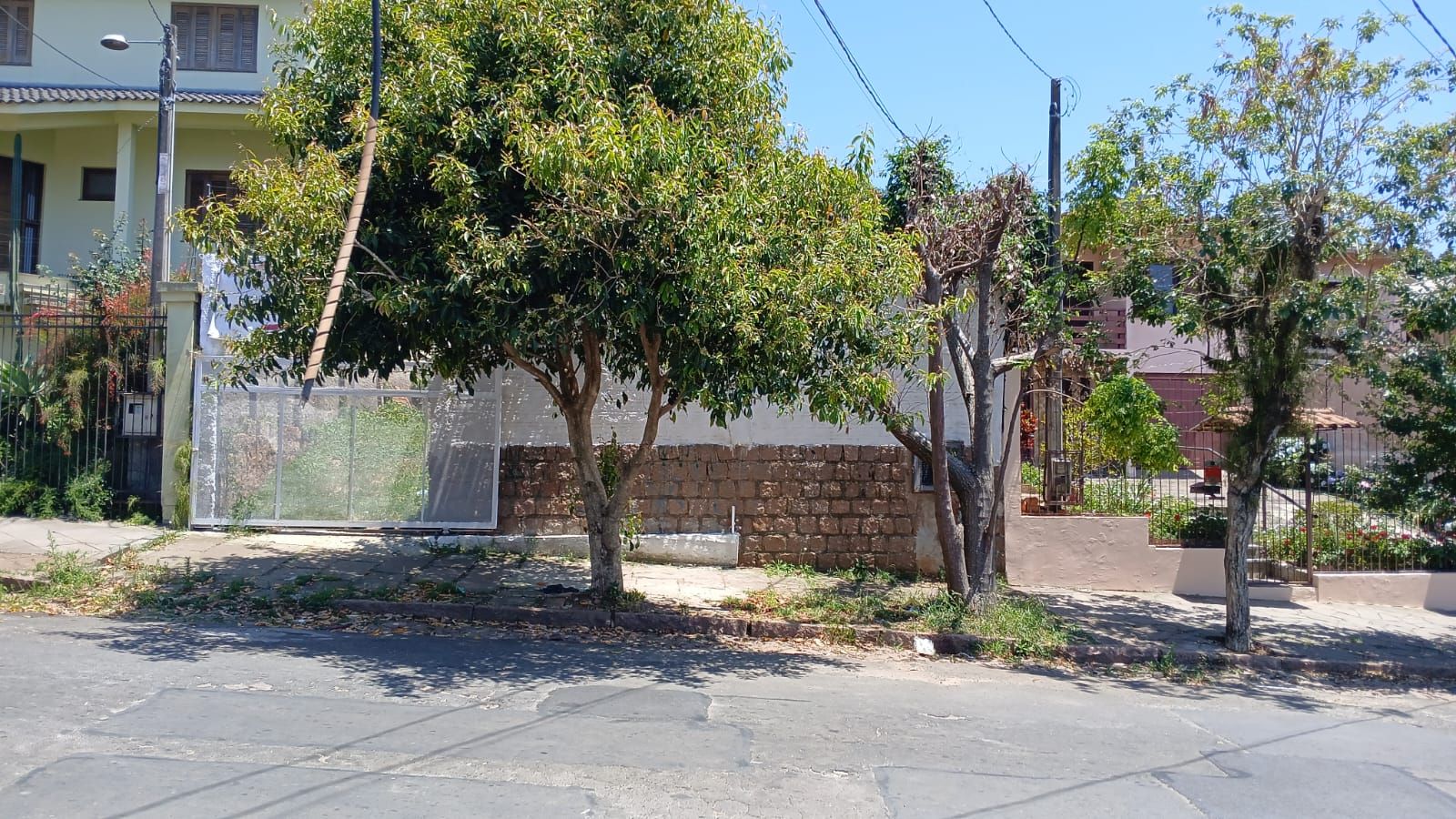 Casa com 1 quarto para aluguel, 70m² - Santa Tereza - Porto Alegre: 