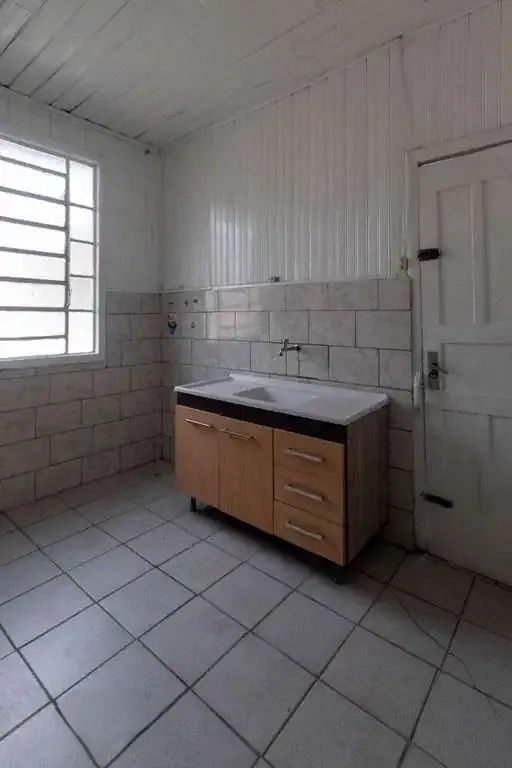 Casa com 3 quartos para aluguel, 75m² - Teresópolis - Porto Alegre: 